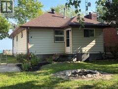 1437 HERITAGE ROAD Kingsville Ontario, N9Y 2E6
