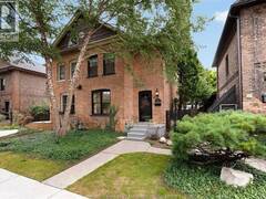 852 MONMOUTH Windsor Ontario, N8Y 3L4