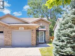5915 NORTH WOODMONT LaSalle Ontario, N9J 3P3