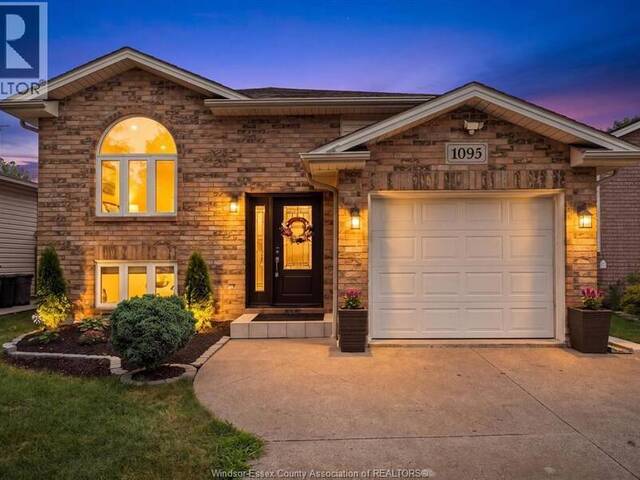 1095 LAKEVIEW Windsor Ontario, N8P 1K9 - 5 Bedrooms Home For Sale