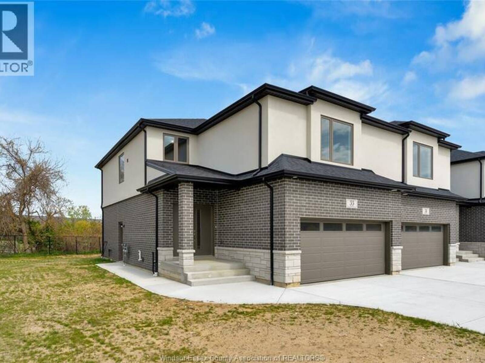 33 EAGLE, Leamington, Ontario N8H 3V4