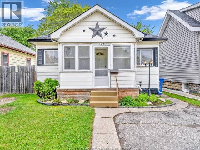 990 Campbell AVENUE Windsor Ontario, N9B 2J2 - 3 Bedrooms Home For Sale