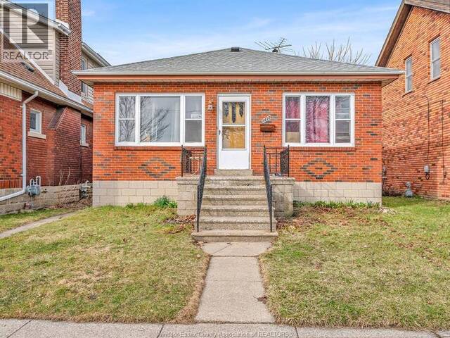 1477 WINDERMERE ROAD Windsor Ontario, N8Y 3G1 - 4 Bedrooms Home For Sale