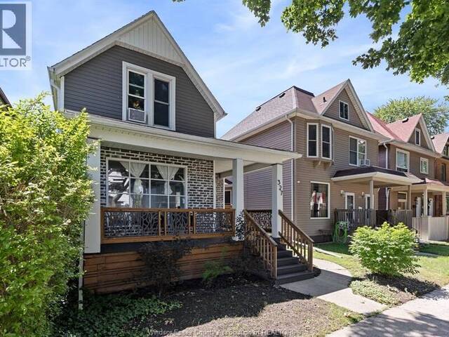 327 LINCOLN ROAD Windsor Ontario, N8Y 2G6 - 3 Bedrooms Waterfront Home For sale