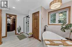 2207 SOUTH MIDDLE ROAD | Lakeshore Ontario | Slide Image Thirty-one