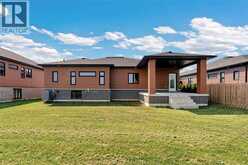 114 HAZEL CRESCENT | Kingsville Ontario | Slide Image Four