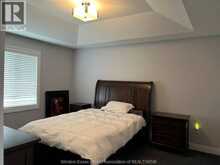 2272 GATWICK | Windsor Ontario | Slide Image Ten