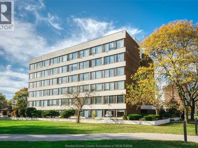 2144 PELISSIER Unit# 402 Windsor Ontario, N8X 1N4 - 2 Bedrooms Condo For Sale