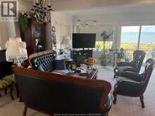 13222 RIVERSIDE DRIVE | Tecumseh Ontario | Slide Image Nine