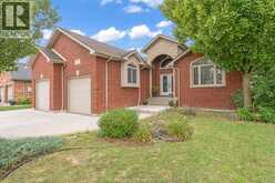 77 Whelan DRIVE | Amherstburg Ontario | Slide Image One