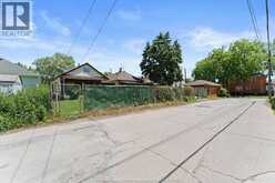 663 BROCK STREET | Windsor Ontario | Slide Image Thirty-seven
