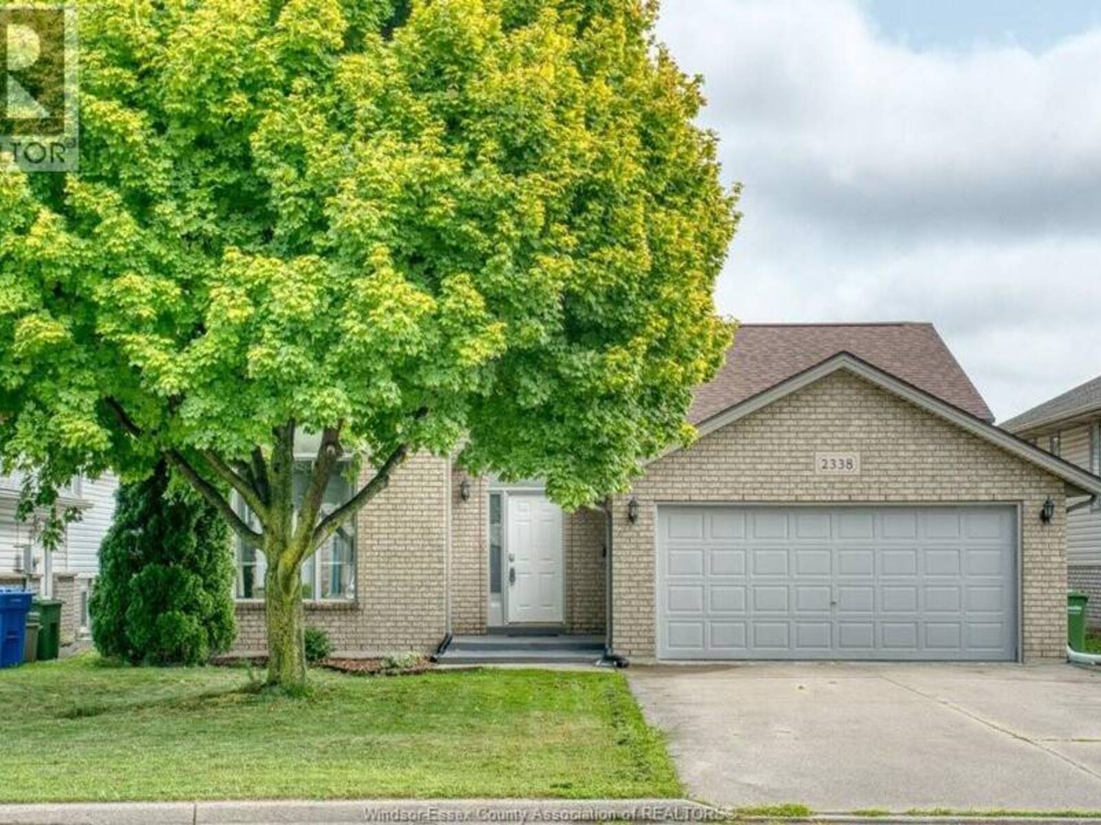 2338 Northway AVENUE, Windsor, Ontario N9E 4N6