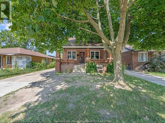 1356 PILLETTE Windsor Ontario, N8Y 3B9 - 3 Bedrooms Home For Sale