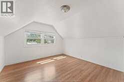 3672 MORRIS DRIVE | Windsor Ontario | Slide Image Seventeen