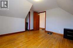 31 Maidstone AVENUE East | Essex Ontario | Slide Image Eleven
