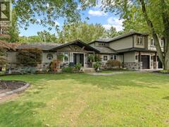 1700 ORFORD LaSalle Ontario, N9J 1X3