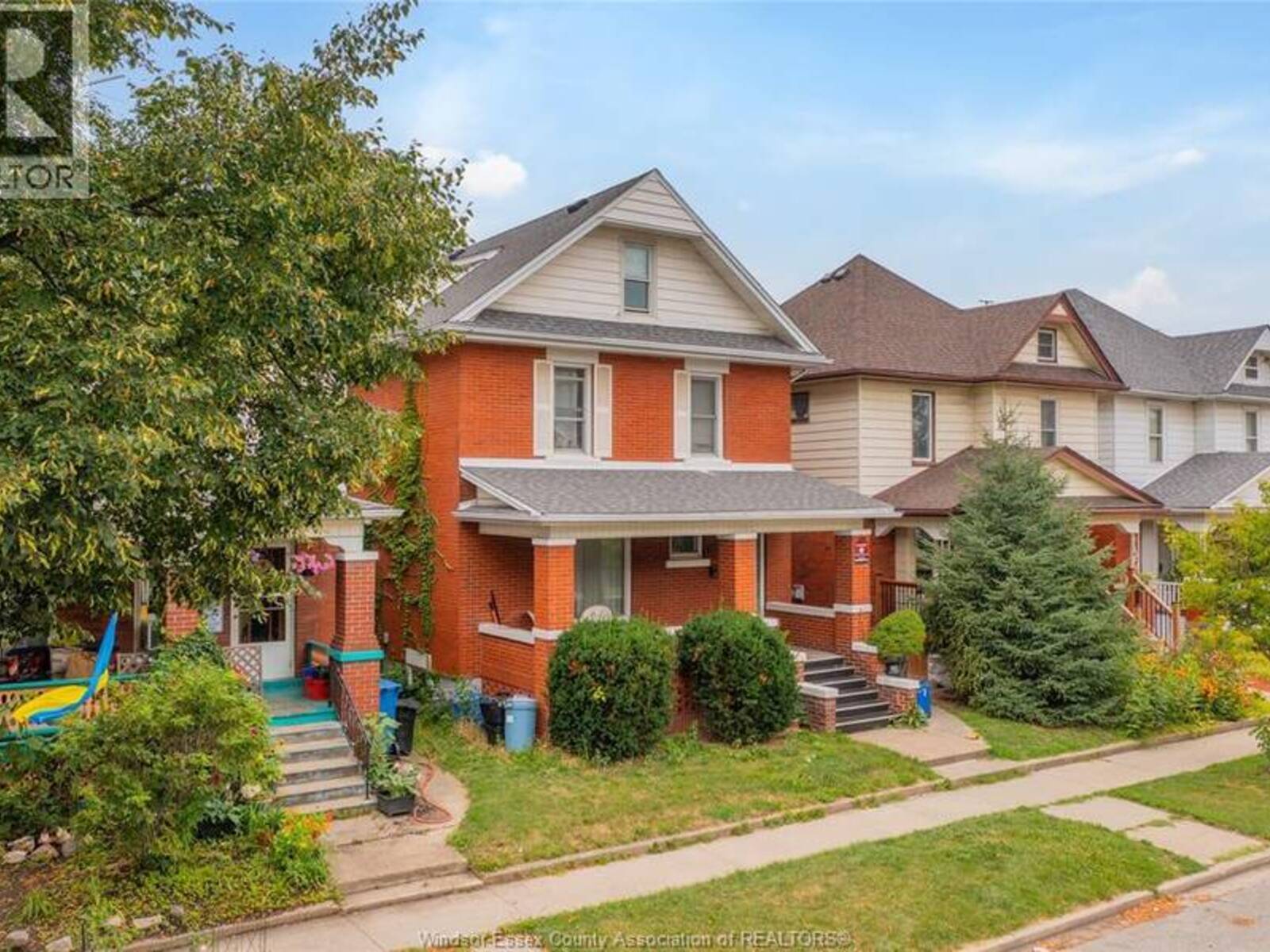 1333 WINDERMERE, Windsor, Ontario N8Y 3G1
