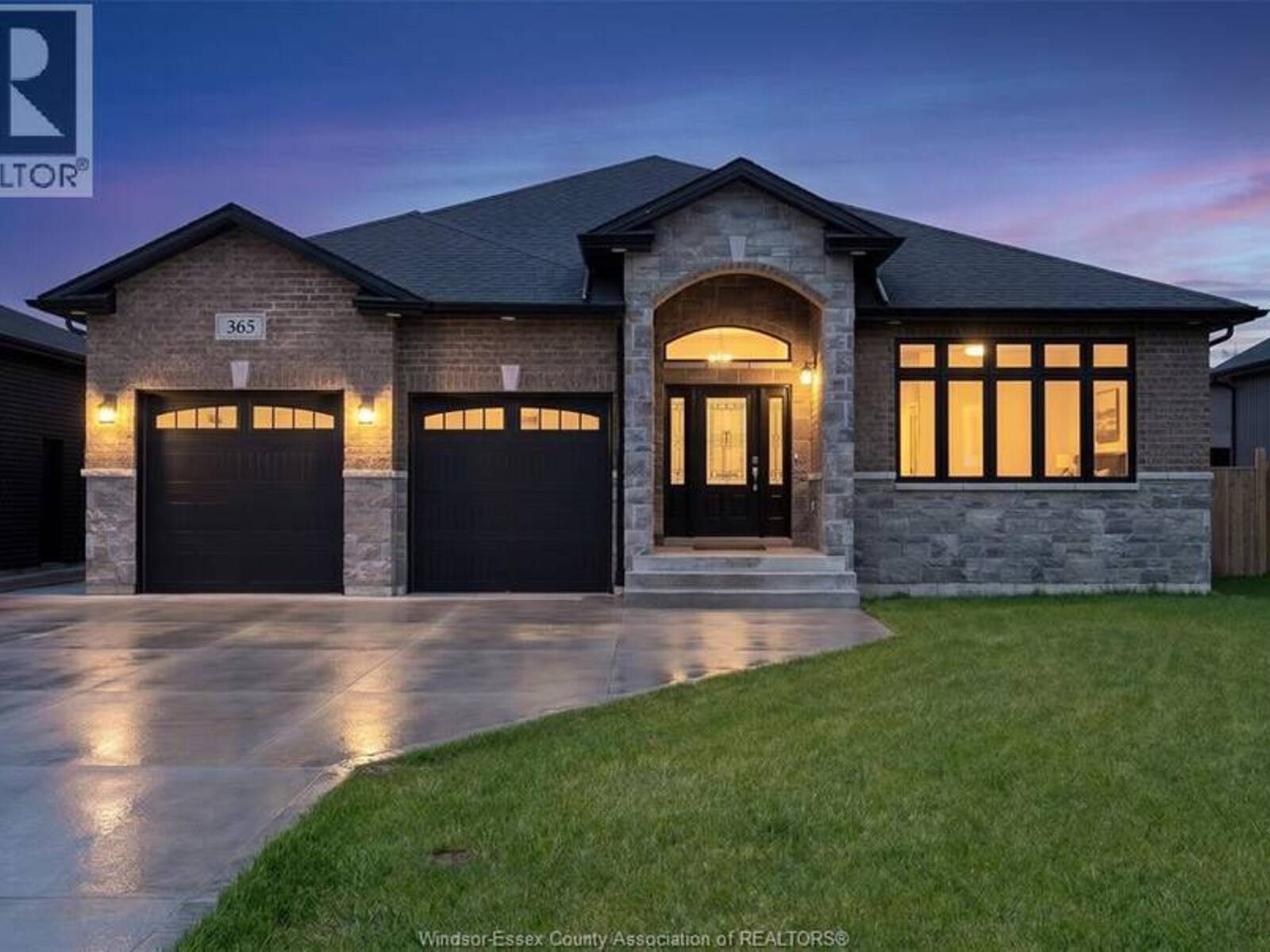 365 COUNTY RD 2, Lakeshore, Ontario N8L 0G8