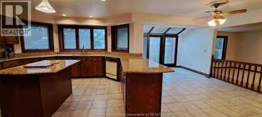 3431 ANCASTER COURT | Windsor Ontario | Slide Image Ten