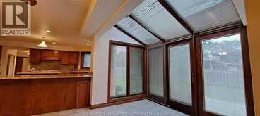 3431 ANCASTER COURT | Windsor Ontario | Slide Image Eight