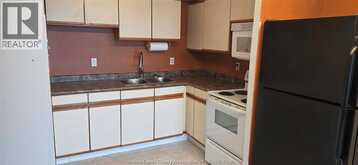 150 Park Unit# 2315 | Windsor Ontario | Slide Image Four