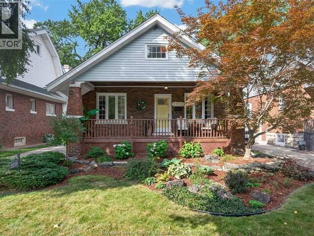 2259 LINCOLN Windsor Ontario, N8W 2R3 - 3 Bedrooms Home For Sale
