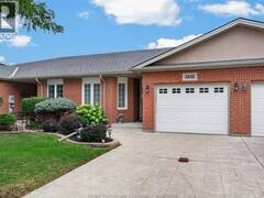 1818 LUXURY Windsor Ontario, N8P 1T2