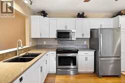 41 Cherokee Lane | Leamington Ontario | Slide Image Nine
