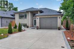 1267 EASTLAWN AVENUE | Windsor Ontario | Slide Image Two