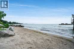 24 Bayshore | Leamington Ontario | Slide Image Forty-seven