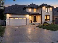 6181 SILVER MAPLE LaSalle Ontario, N9H 0C1