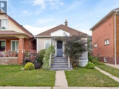 1545 LILLIAN AVENUE Windsor Ontario, N8X 4A9
