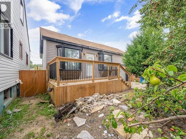2616 PARENT Windsor Ontario, N8X 4K4 - 3 Bedrooms Home For Sale