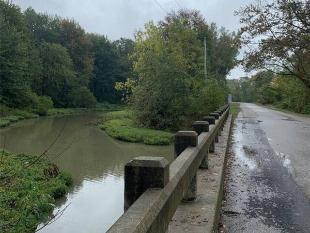 V/L BRUSH SIDE ROAD Essex Ontario, N8M 2X6 - Vacant Land For Sale