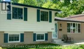 440 FRYER STREET | Amherstburg Ontario | Slide Image Two