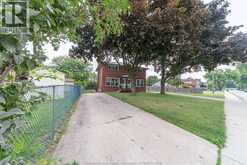 824-826 SMEETON | Windsor Ontario | Slide Image Two