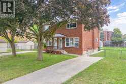 824-826 SMEETON | Windsor Ontario | Slide Image Three