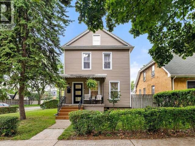 797 MONMOUTH ROAD Windsor Ontario, N8Y 3L3 - 4 Bedrooms Home For Sale