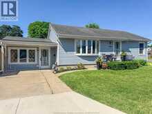 805 MATTHEW BRADY BOULEVARD | Windsor Ontario | Slide Image Two