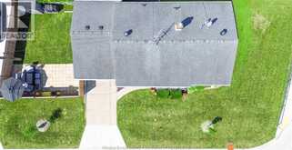 805 MATTHEW BRADY BOULEVARD | Windsor Ontario | Slide Image Thirty-seven