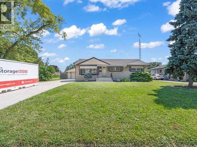 3302 WOODLAWN AVENUE Windsor Ontario, N8W 2J3 - 3 Bedrooms Home For Sale