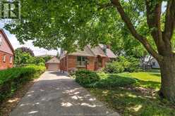 2594 BUCKINGHAM | Windsor Ontario | Slide Image Thirty-six