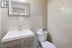 936 NORTH TALBOT ROAD | Windsor Ontario | Slide Image Eleven