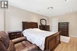 936 NORTH TALBOT ROAD | Windsor Ontario | Slide Image Twenty