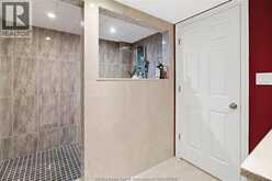 936 NORTH TALBOT ROAD | Windsor Ontario | Slide Image Twenty-seven