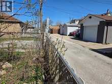 1126 LOUIS AVENUE | Windsor Ontario | Slide Image Thirty-three