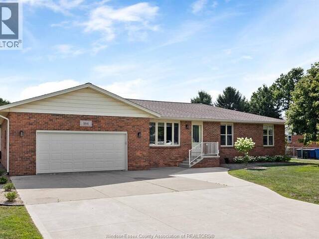 164 COUNTY ROAD 34 Cottam Ontario, N0R 1B0 - 4 Bedrooms Home For Sale