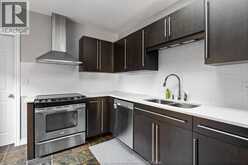 853 MONMOUTH | Windsor Ontario | Slide Image Nine