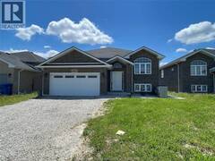 1063 Aspen Ridge CRESCENT Lakeshore Ontario, N0R 1A0