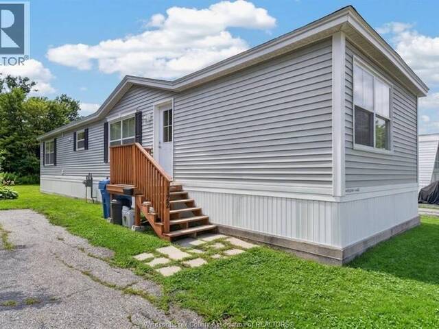 122 STEVEN COURT Essex Ontario, N8M 1Z9 - 2 Bedrooms Home For Sale
